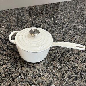 Le Creuset White Cast Iron Saucepan with Lid 1.75 Qrt EUC